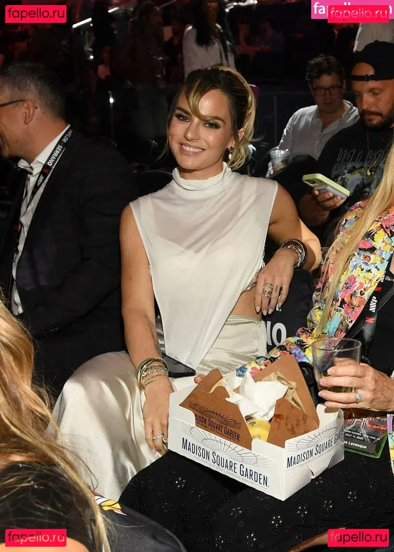 Jojo Levesque Onlyfans Photo Gallery 