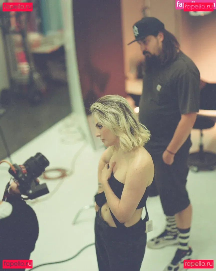 Jojo Levesque Onlyfans Photo Gallery 