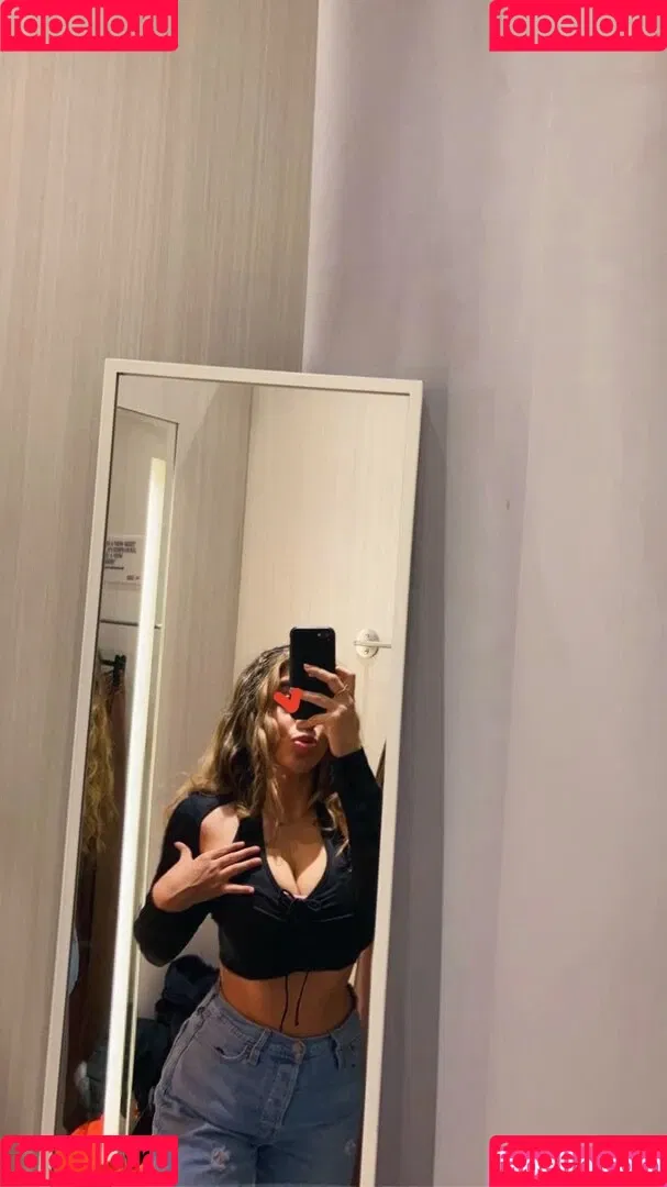 Nilaiyah Rey Onlyfans Photo Gallery 