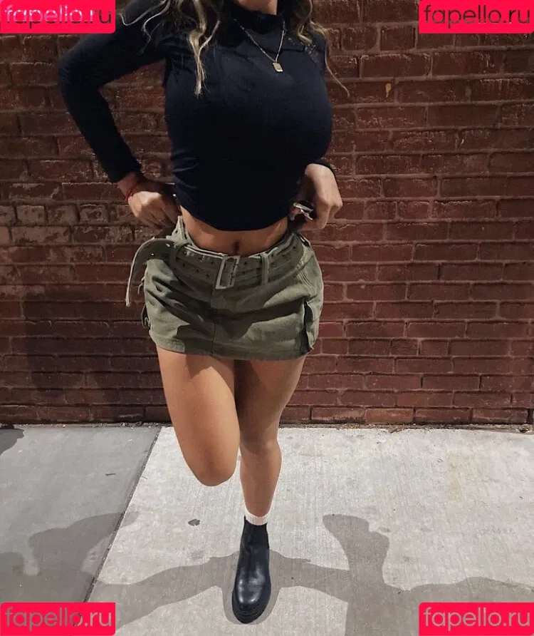 Nilaiyah Rey Onlyfans Photo Gallery 