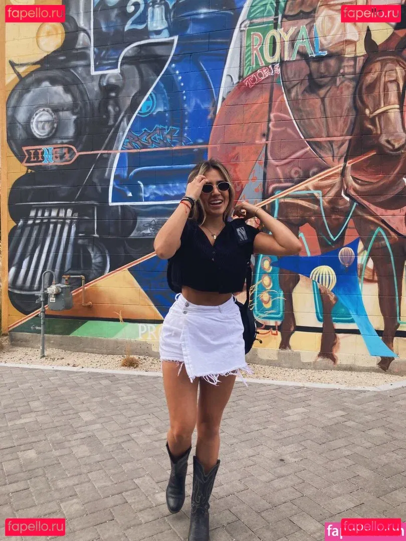 Nilaiyah Rey Onlyfans Photo Gallery 