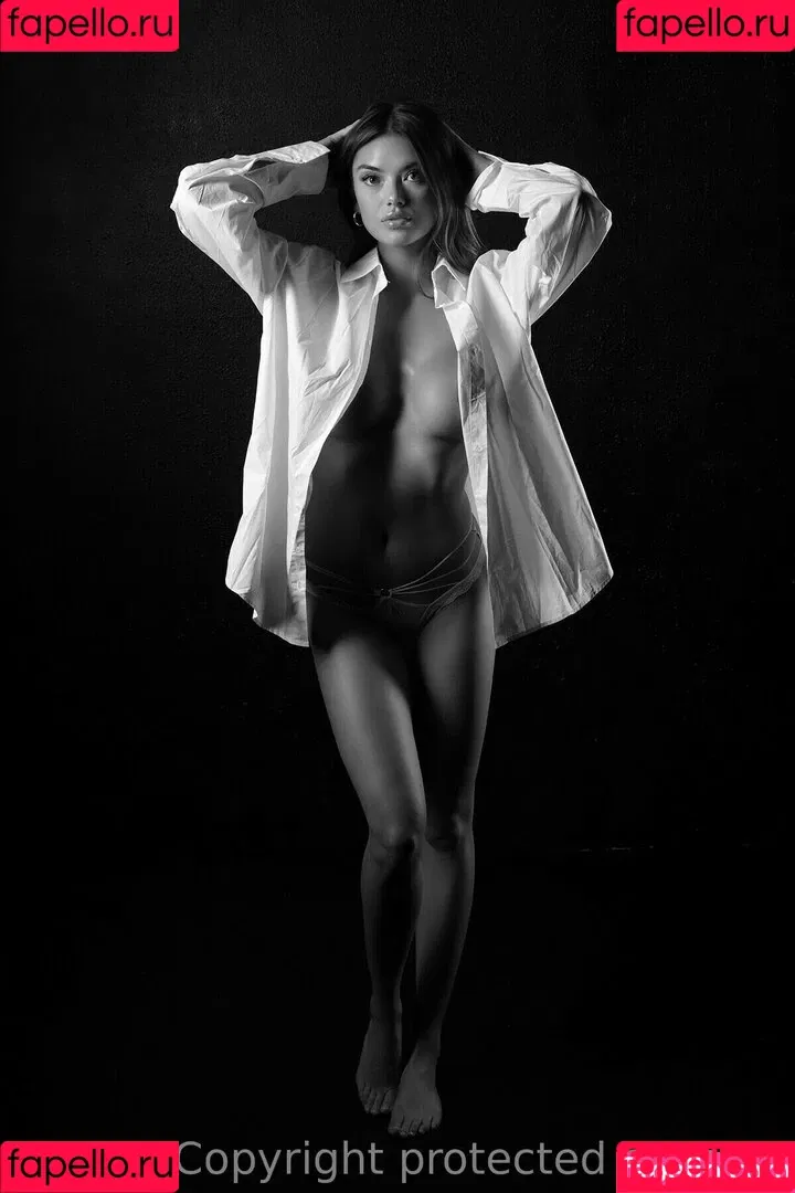 Kaitlyn Nguyen Onlyfans Photo Gallery 