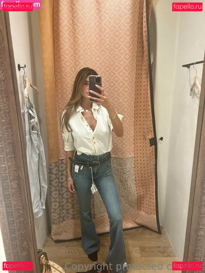 Kaitlyn Nguyen Onlyfans Photo Gallery 