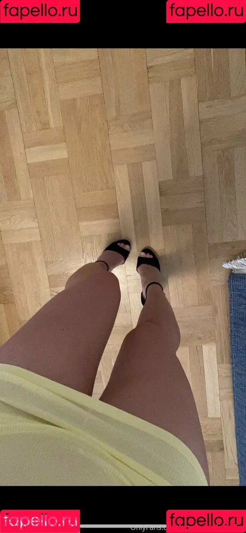 norwegianhotwifey Onlyfans Photo Gallery 