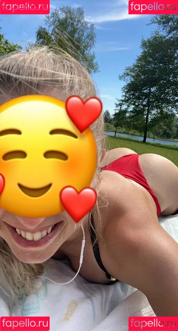 norwegianhotwifey Onlyfans Photo Gallery 
