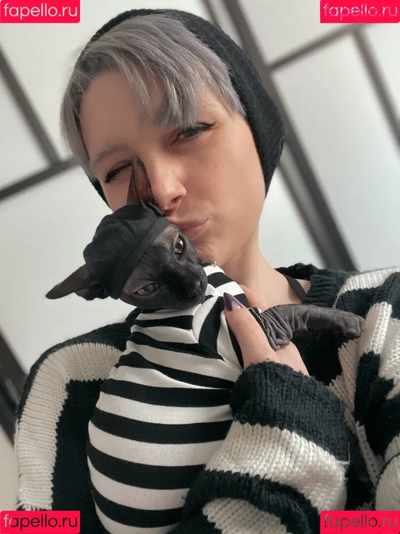 Poisonne Onlyfans Photo Gallery 