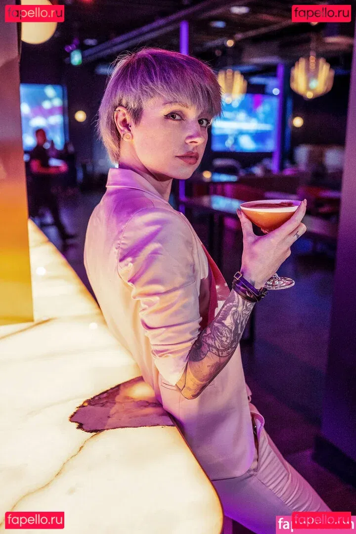 Poisonne Onlyfans Photo Gallery 