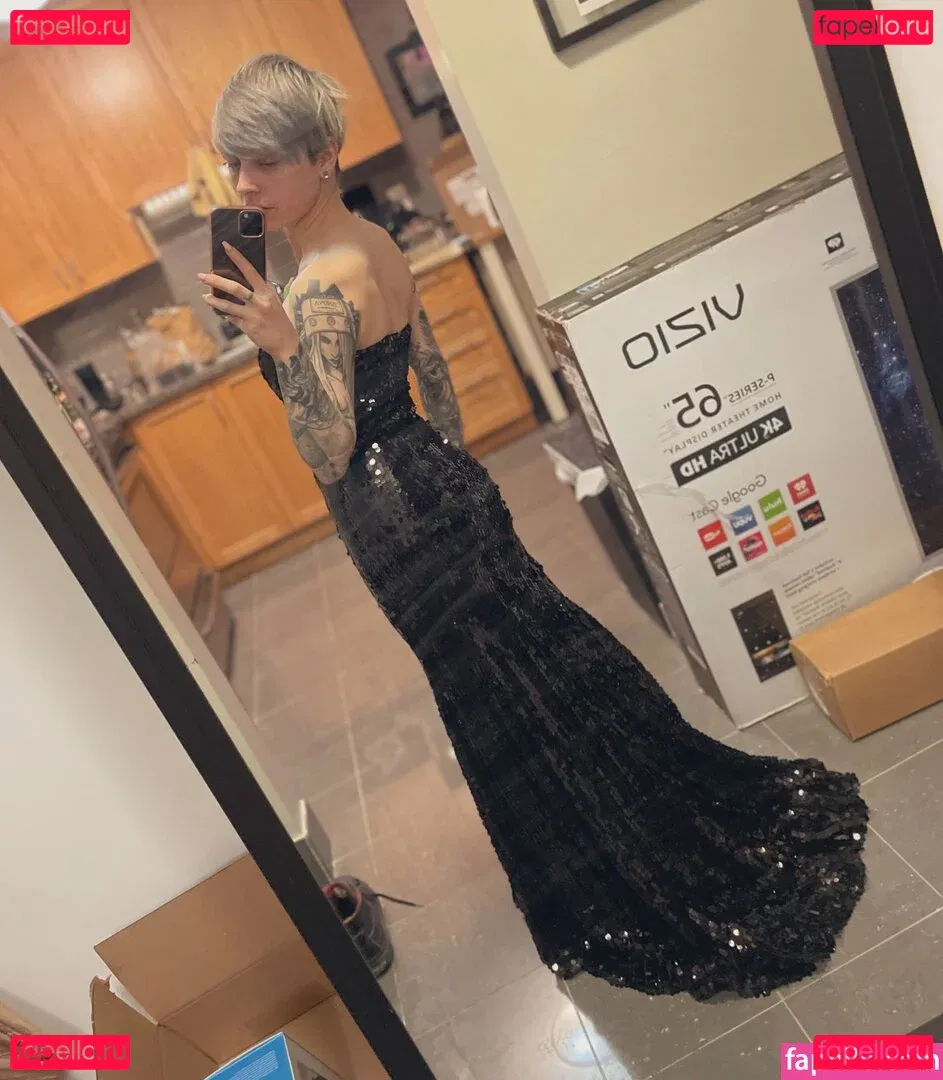 Poisonne Onlyfans Photo Gallery 