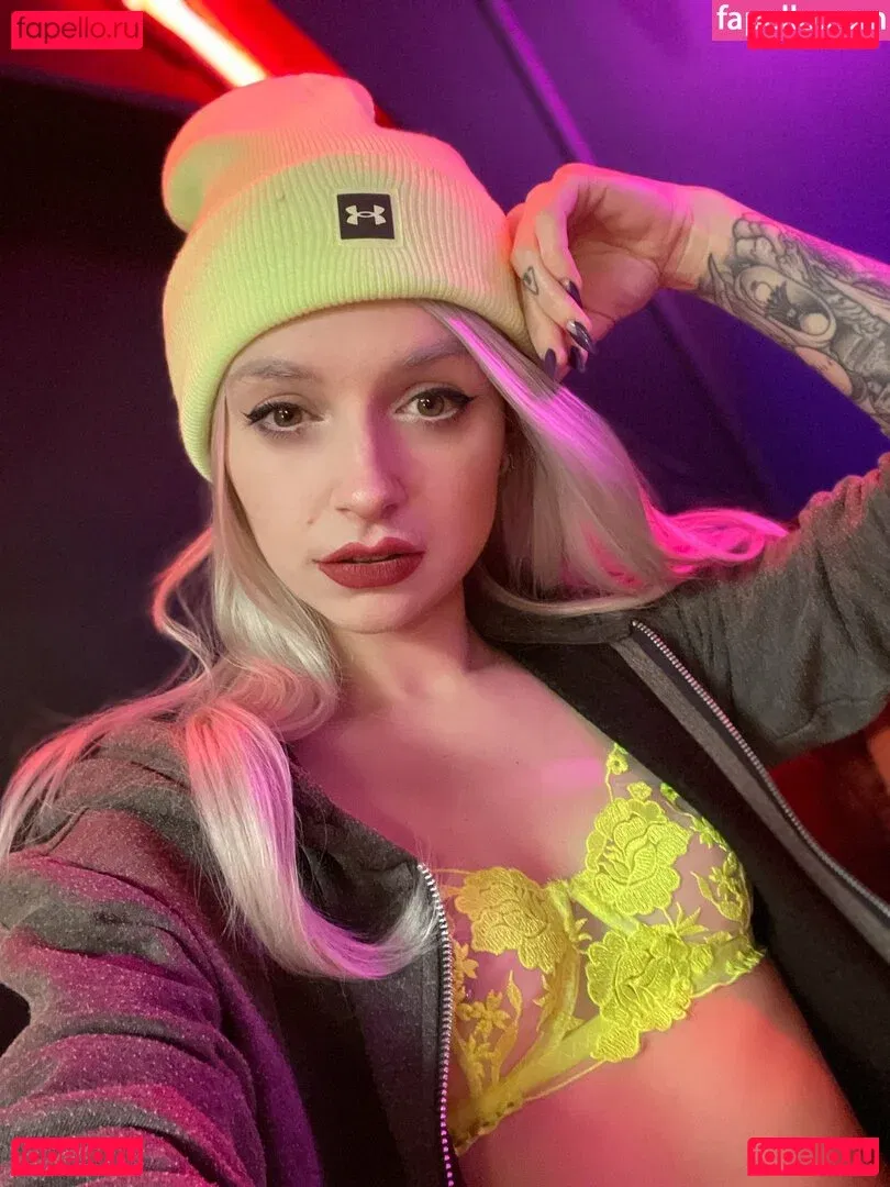 Poisonne Onlyfans Photo Gallery 