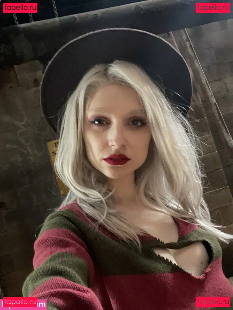 Poisonne Onlyfans Photo Gallery 