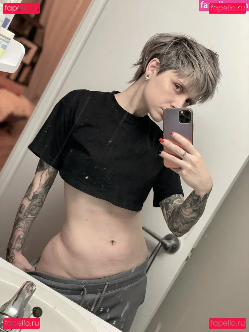 Poisonne Onlyfans Photo Gallery 