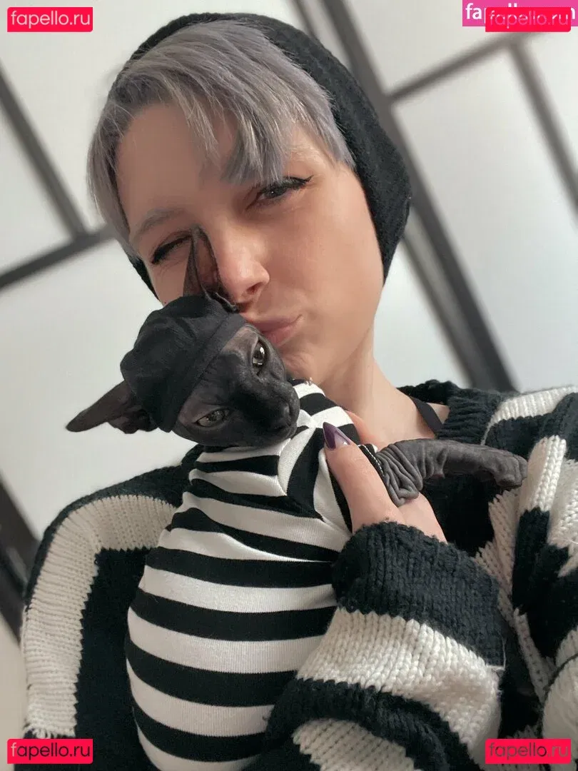 Poisonne Onlyfans Photo Gallery 