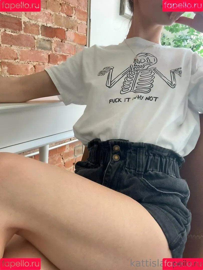 kattinthehatfree Onlyfans Photo Gallery 