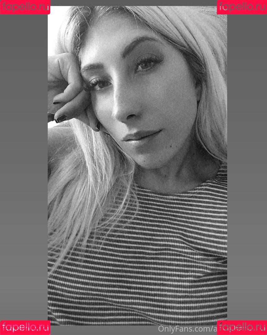 angelbetween Nude Onlyfans Photo 69