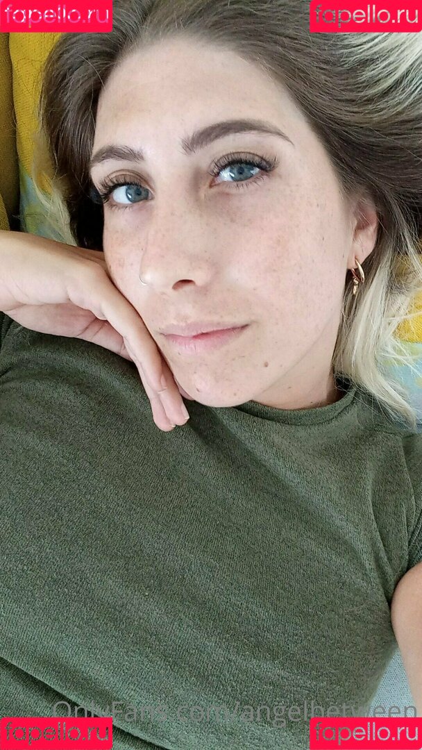 angelbetween Onlyfans Photo Gallery 