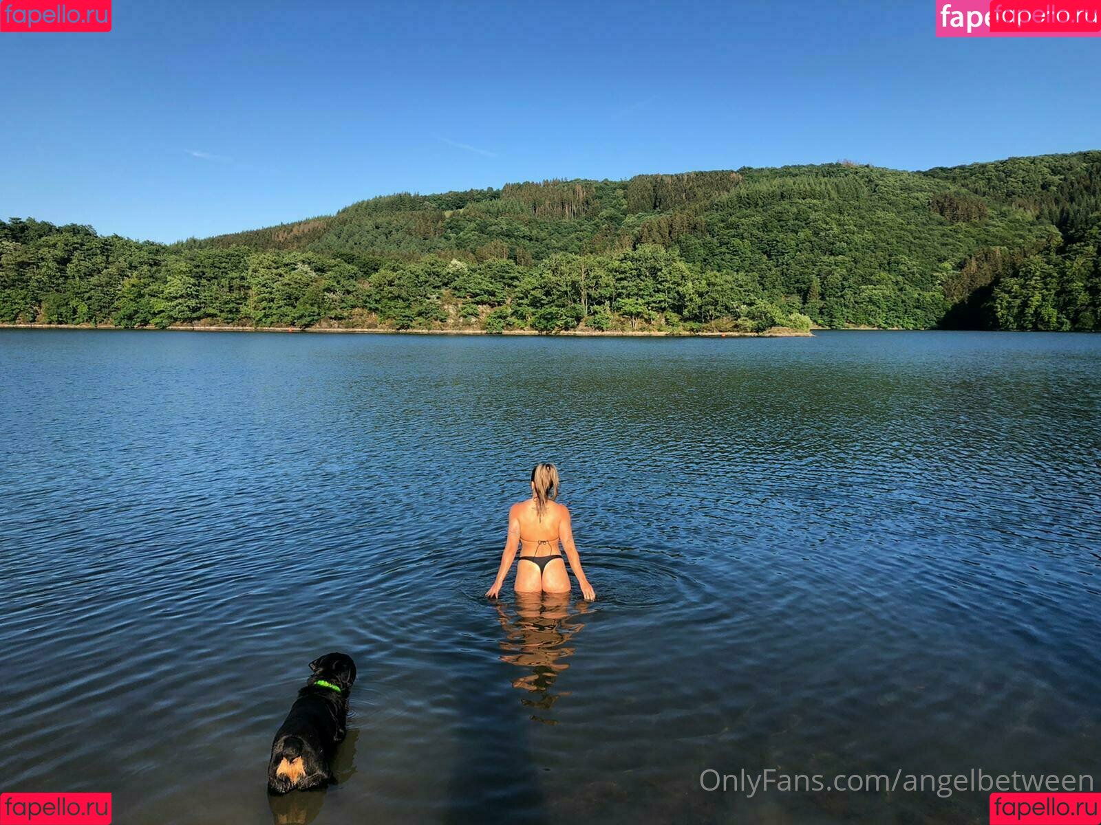 angelbetween Onlyfans Photo Gallery 