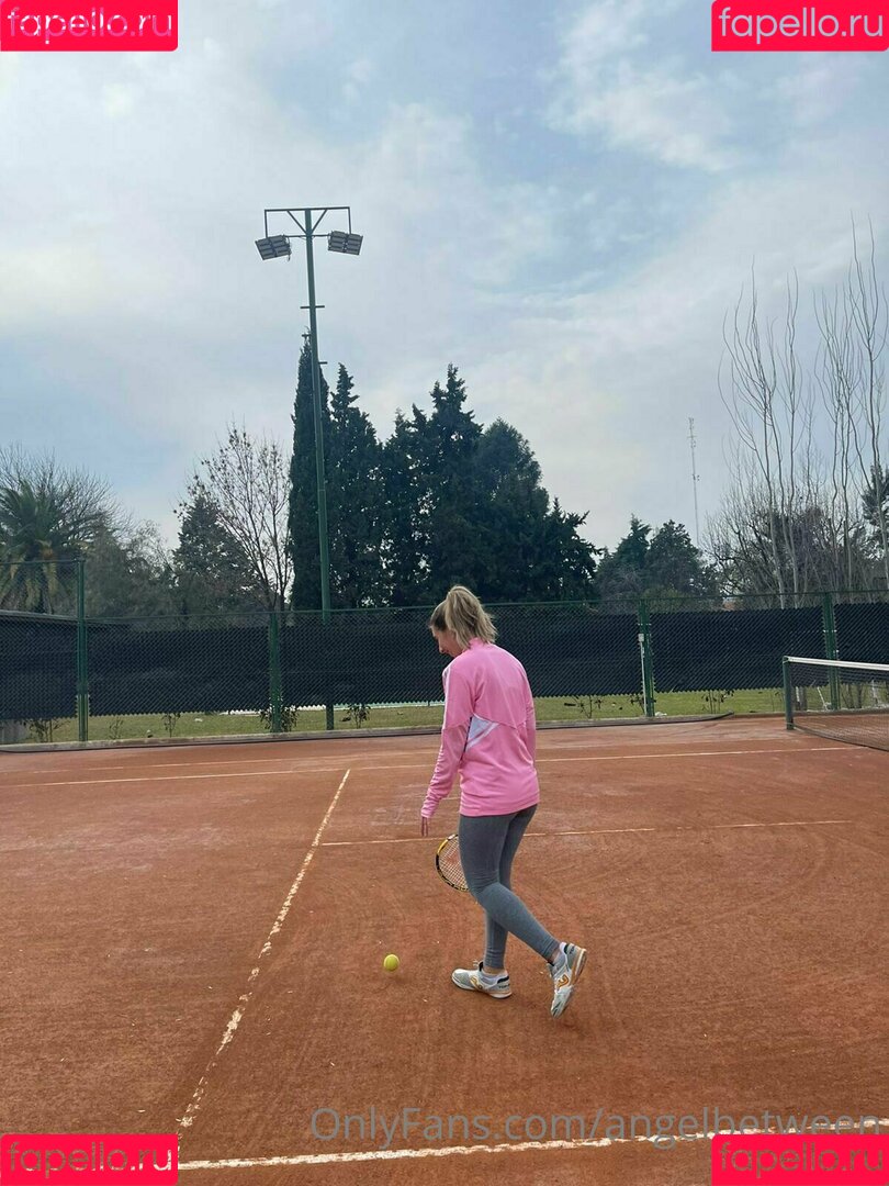 angelbetween Onlyfans Photo Gallery 