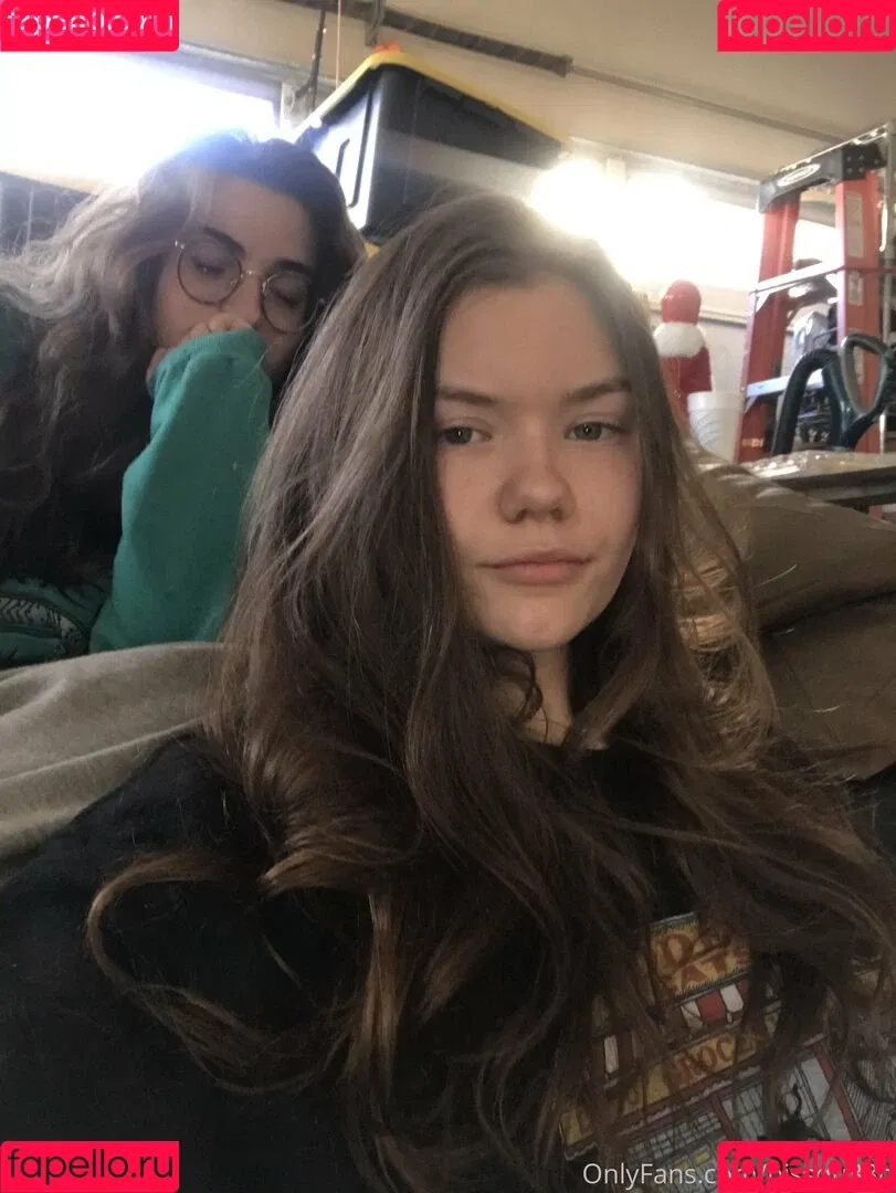 pissqu33n Onlyfans Photo Gallery 