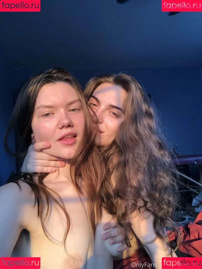 pissqu33n Onlyfans Photo Gallery 