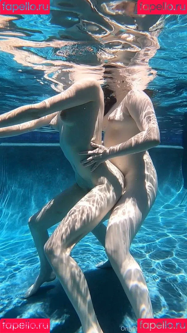 pissqu33n Onlyfans Photo Gallery 