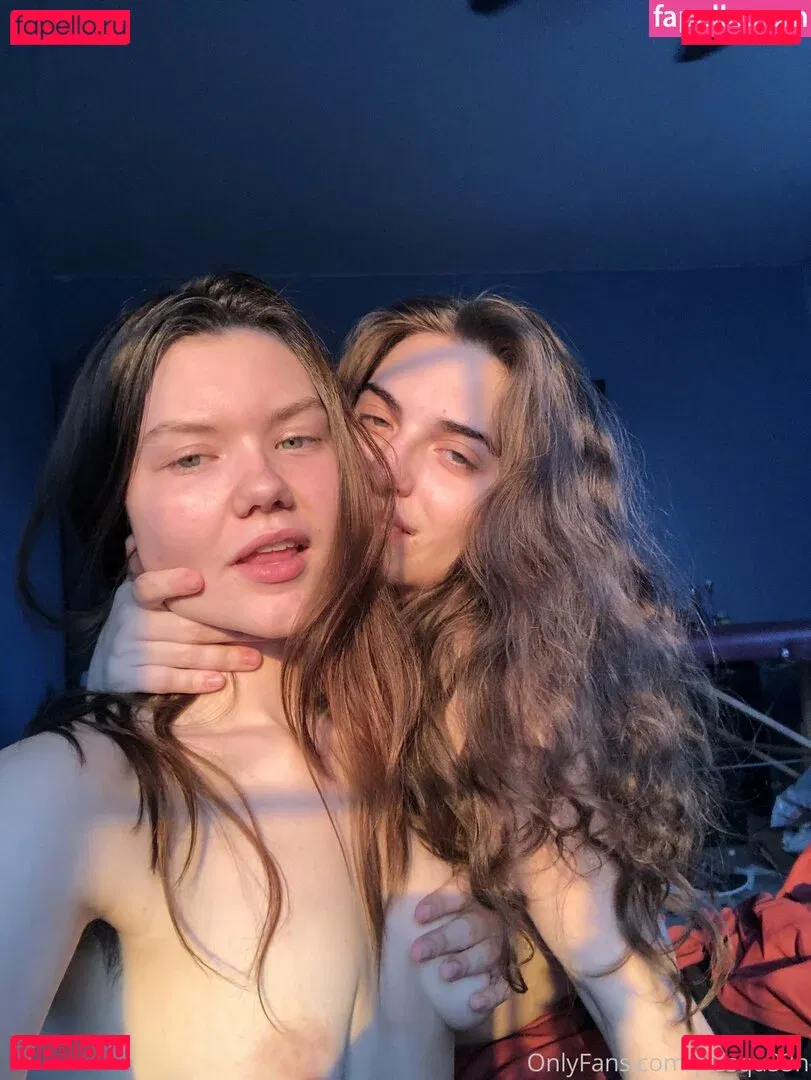 pissqu33n Onlyfans Photo Gallery 