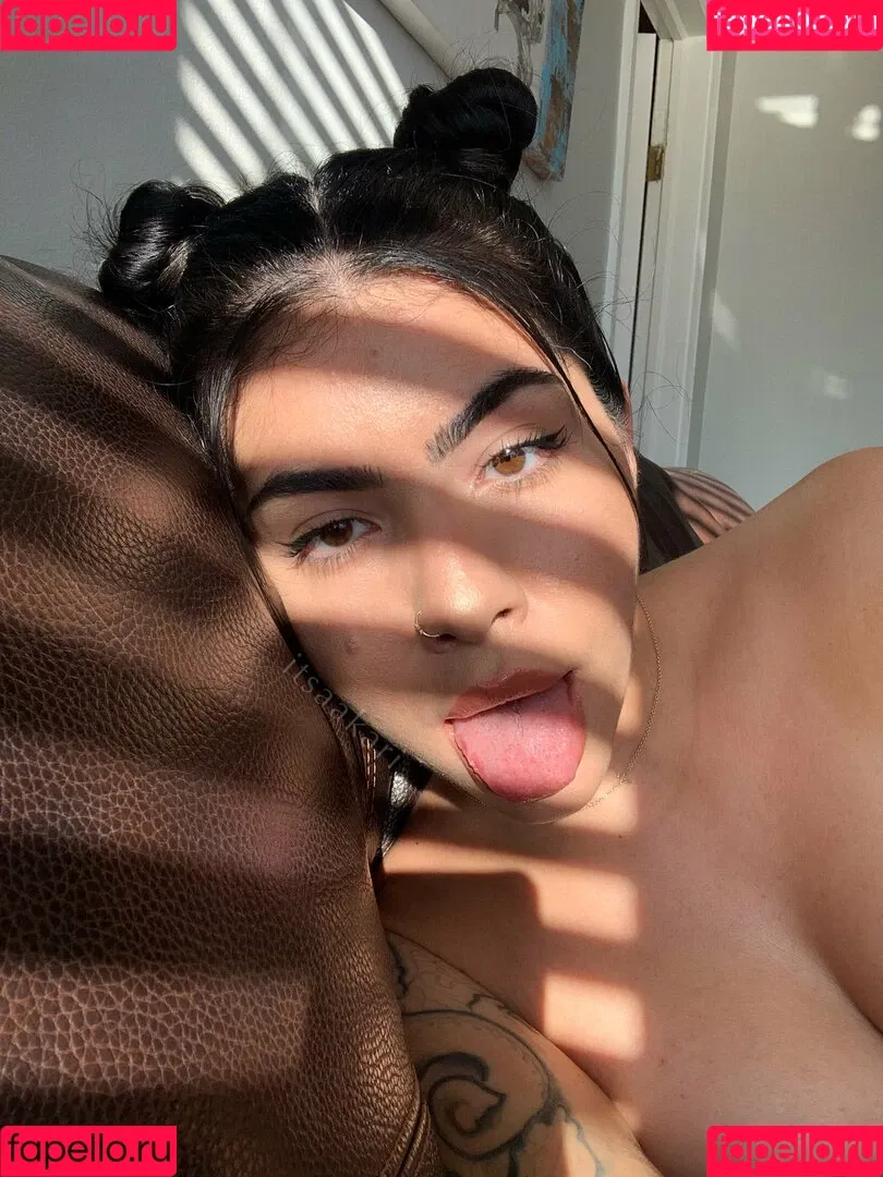 aakari Onlyfans Photo Gallery 