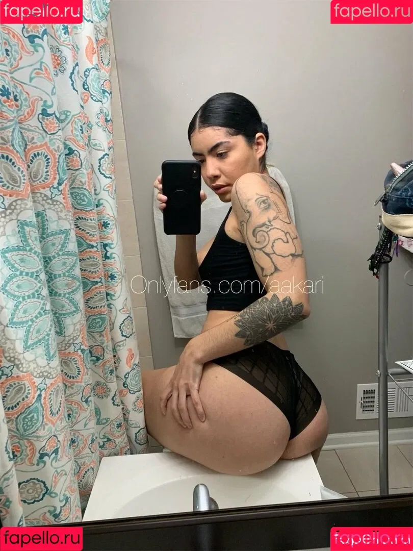 aakari Onlyfans Photo Gallery 