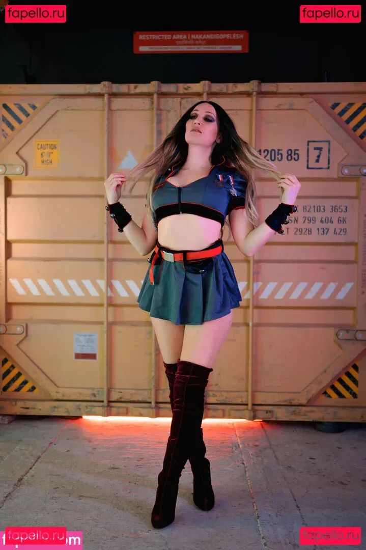 hollythauls Onlyfans Photo Gallery 