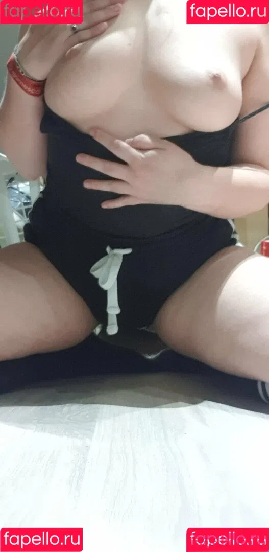 Yadisthantos Onlyfans Photo Gallery 