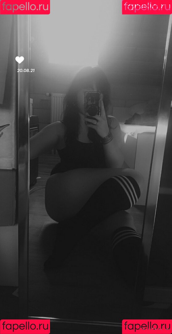 Yadisthantos Onlyfans Photo Gallery 