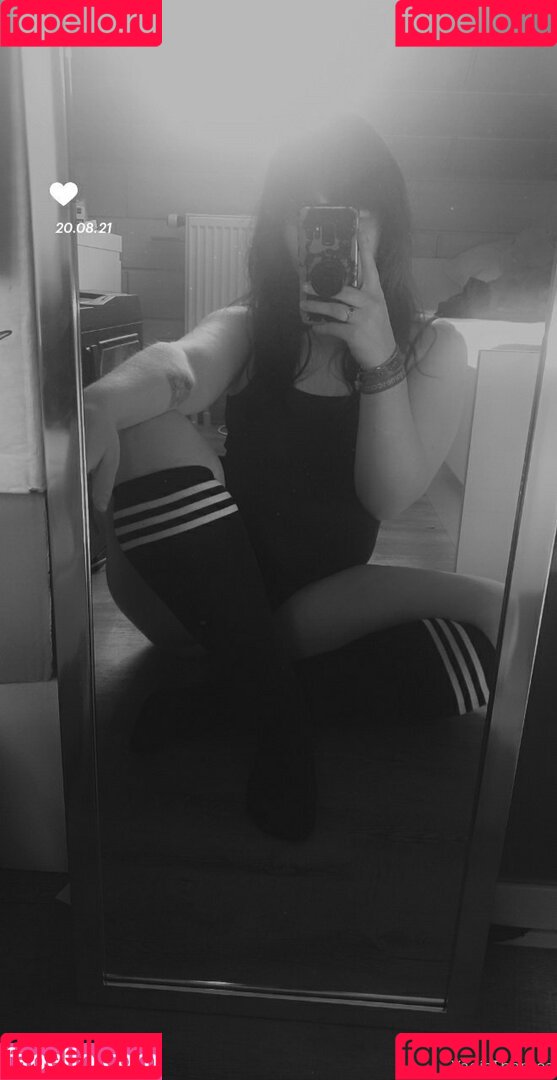 Yadisthantos Onlyfans Photo Gallery 