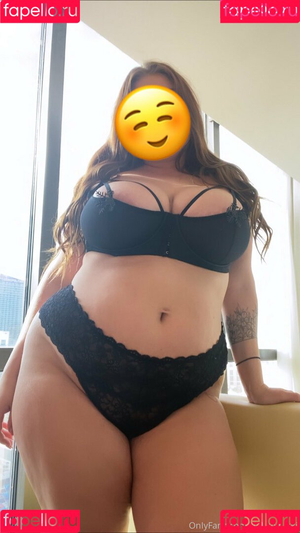 thikkixnikki Onlyfans Photo Gallery 