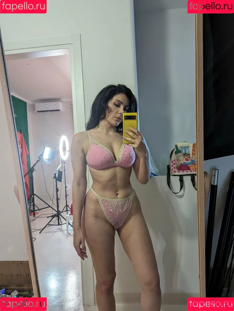 freenappi Onlyfans Photo Gallery 