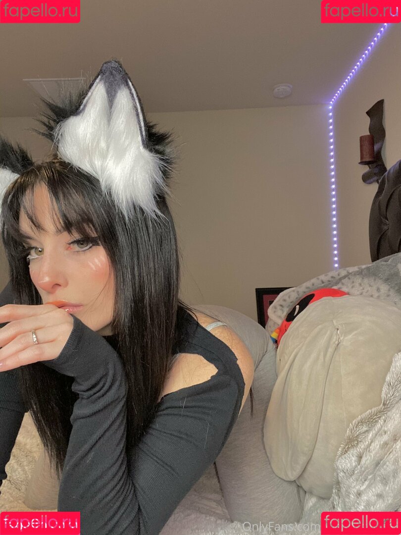 WaifuFeetMilk Onlyfans Photo Gallery 