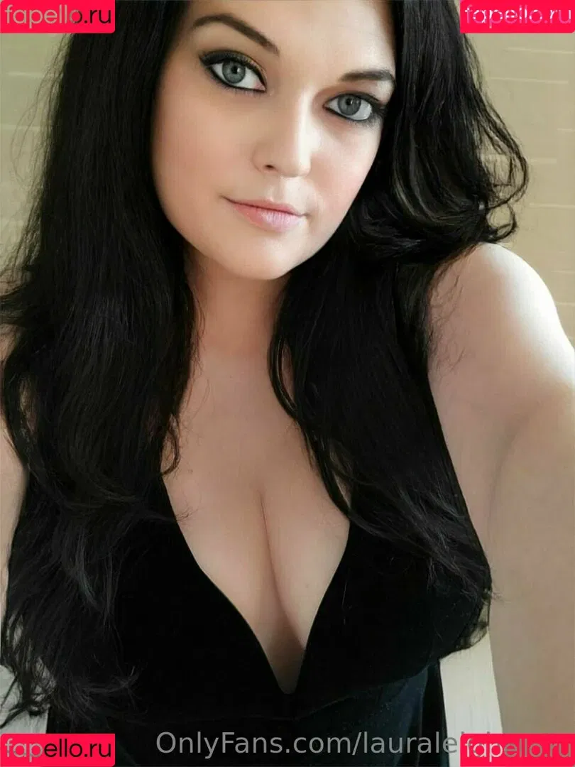 lauraleighxoxo Onlyfans Photo Gallery 