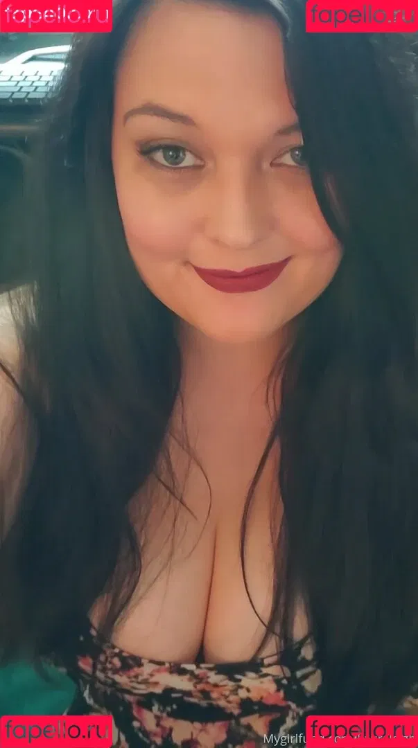lauraleighxoxo Onlyfans Photo Gallery 