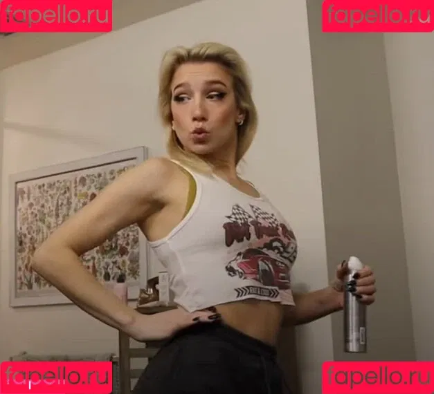 Courtney Miller Onlyfans Photo Gallery 