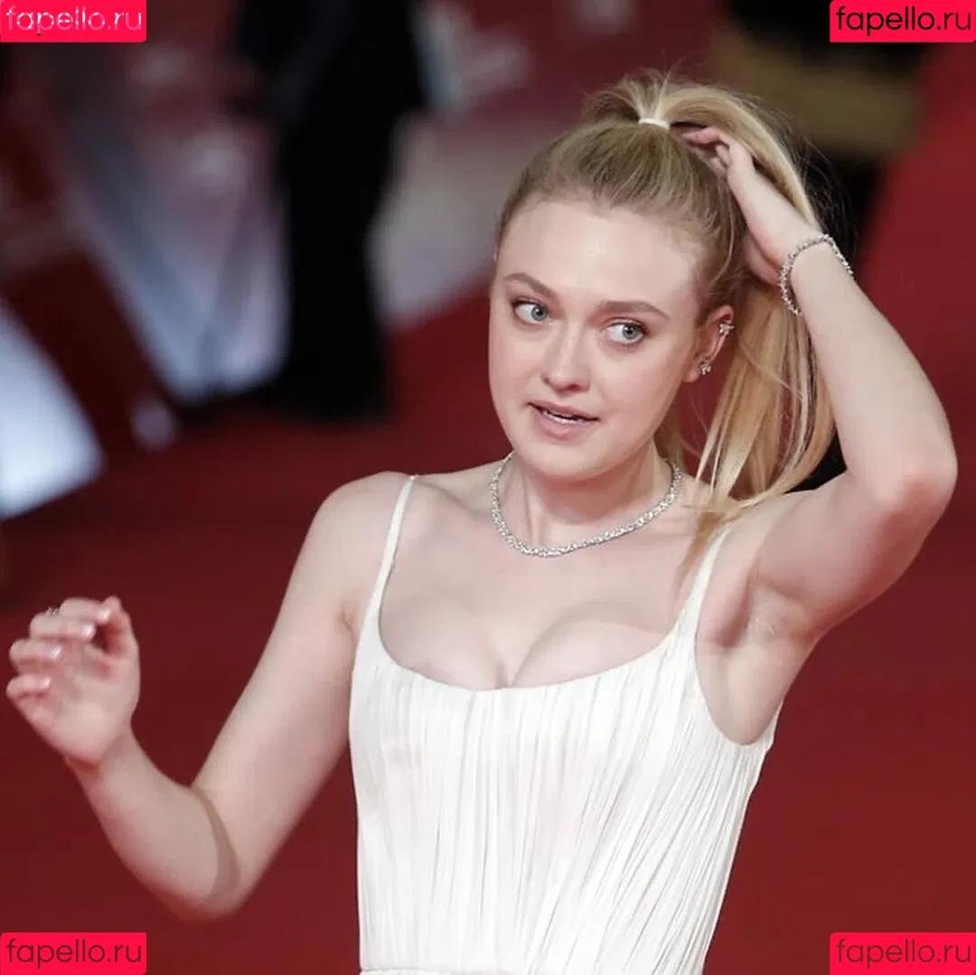 Dakota Fanning Onlyfans Photo Gallery 