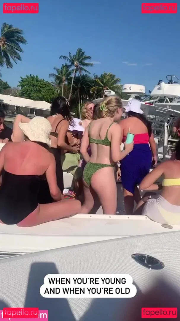 Dakota Fanning Onlyfans Photo Gallery 