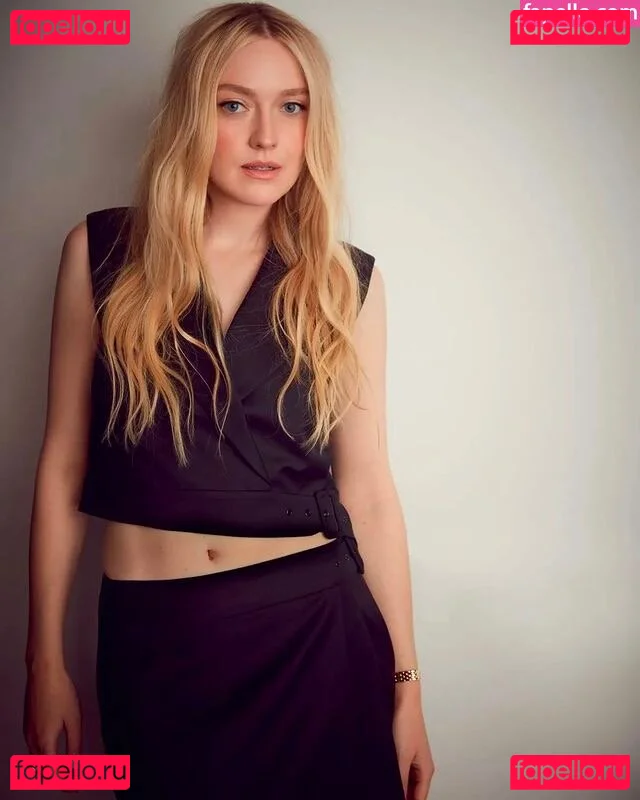 Dakota Fanning Onlyfans Photo Gallery 