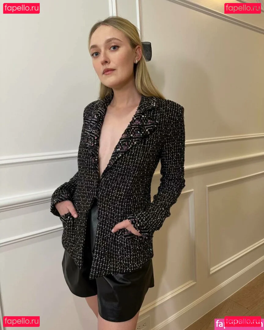 Dakota Fanning Onlyfans Photo Gallery 