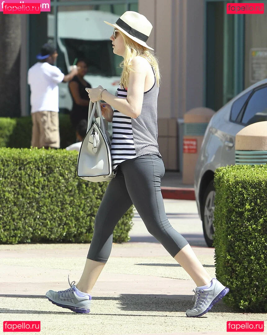 Dakota Fanning Onlyfans Photo Gallery 