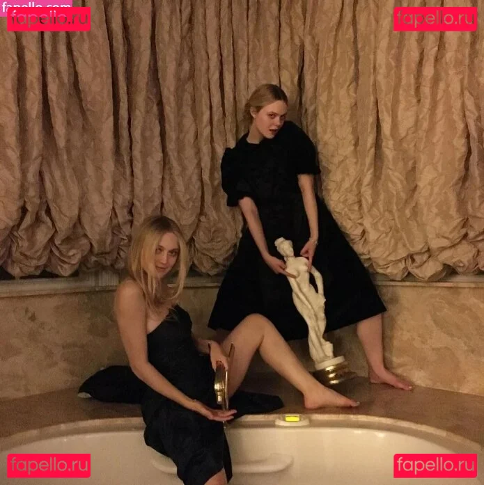 Dakota Fanning Onlyfans Photo Gallery 