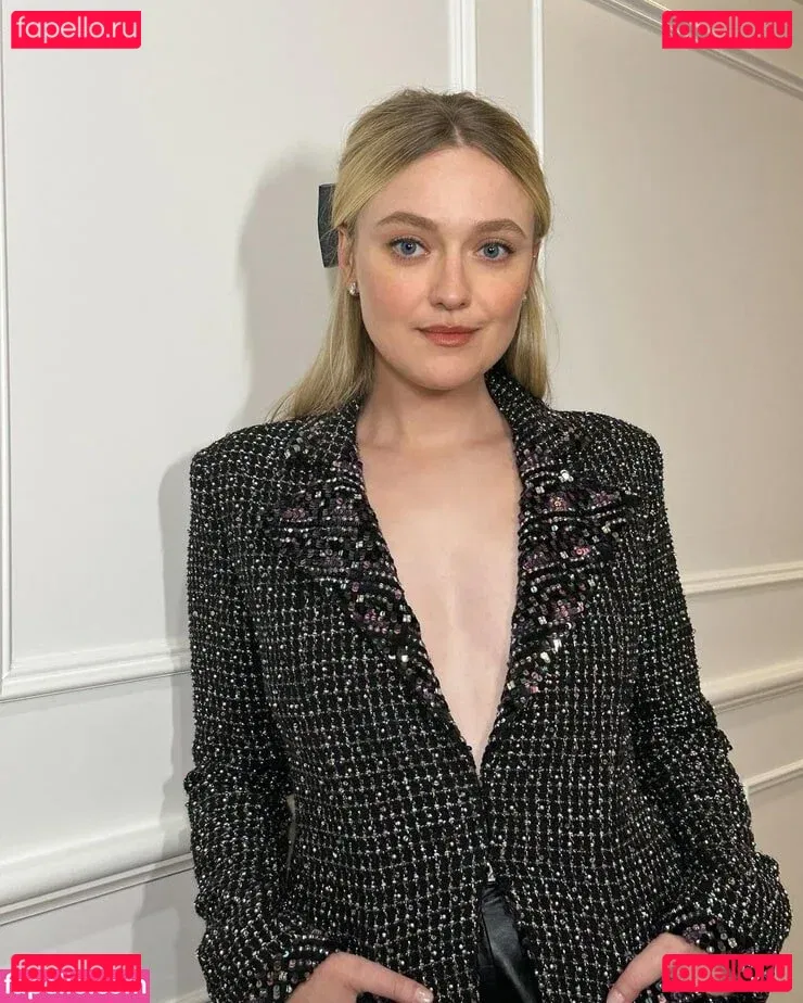Dakota Fanning Onlyfans Photo Gallery 