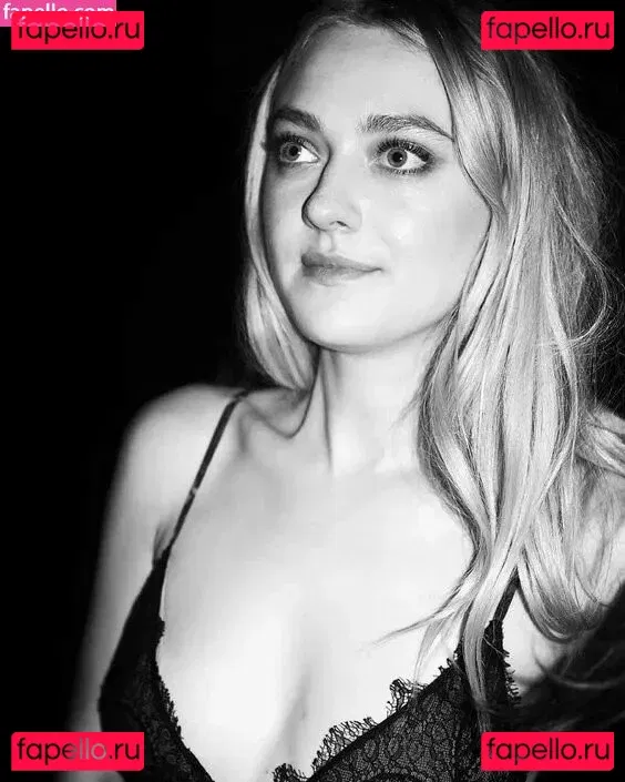 Dakota Fanning Onlyfans Photo Gallery 