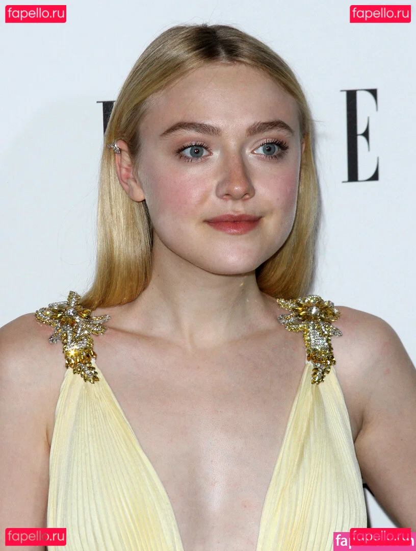 Dakota Fanning Onlyfans Photo Gallery 