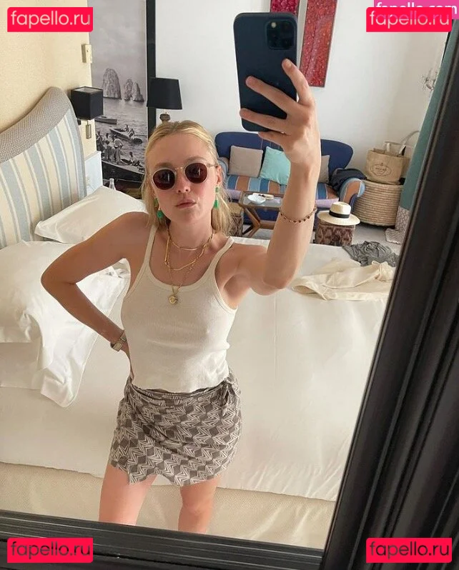 Dakota Fanning Onlyfans Photo Gallery 