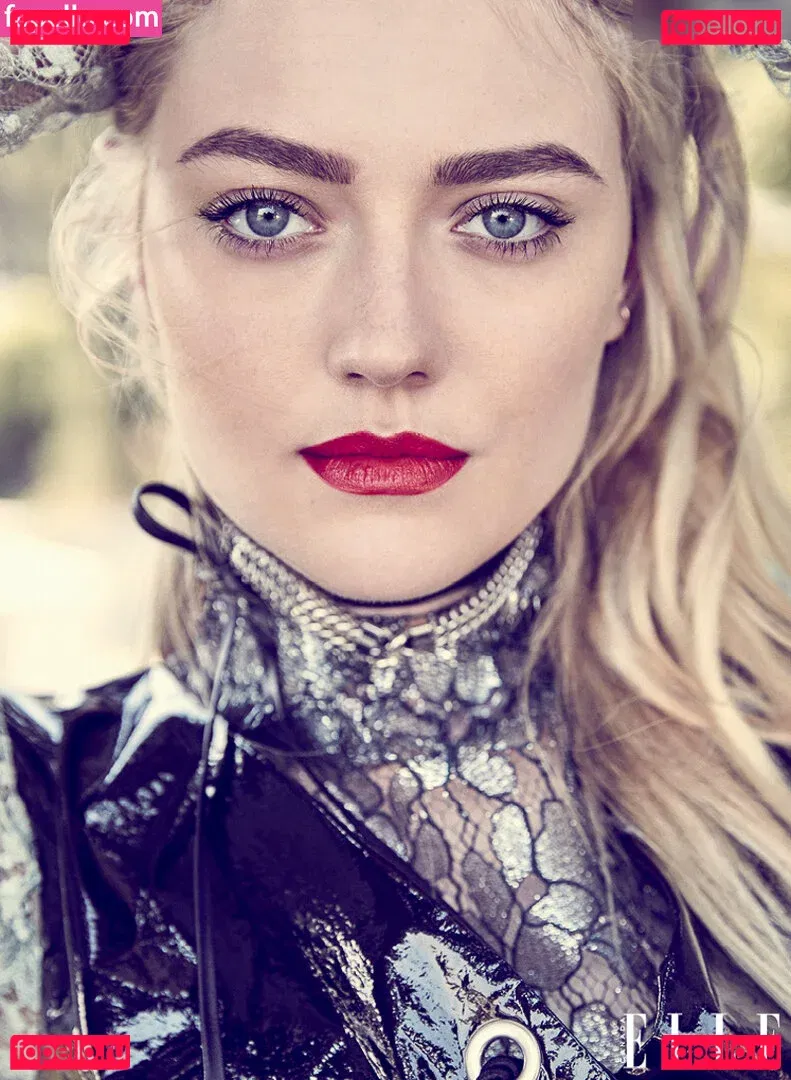 Dakota Fanning Onlyfans Photo Gallery 