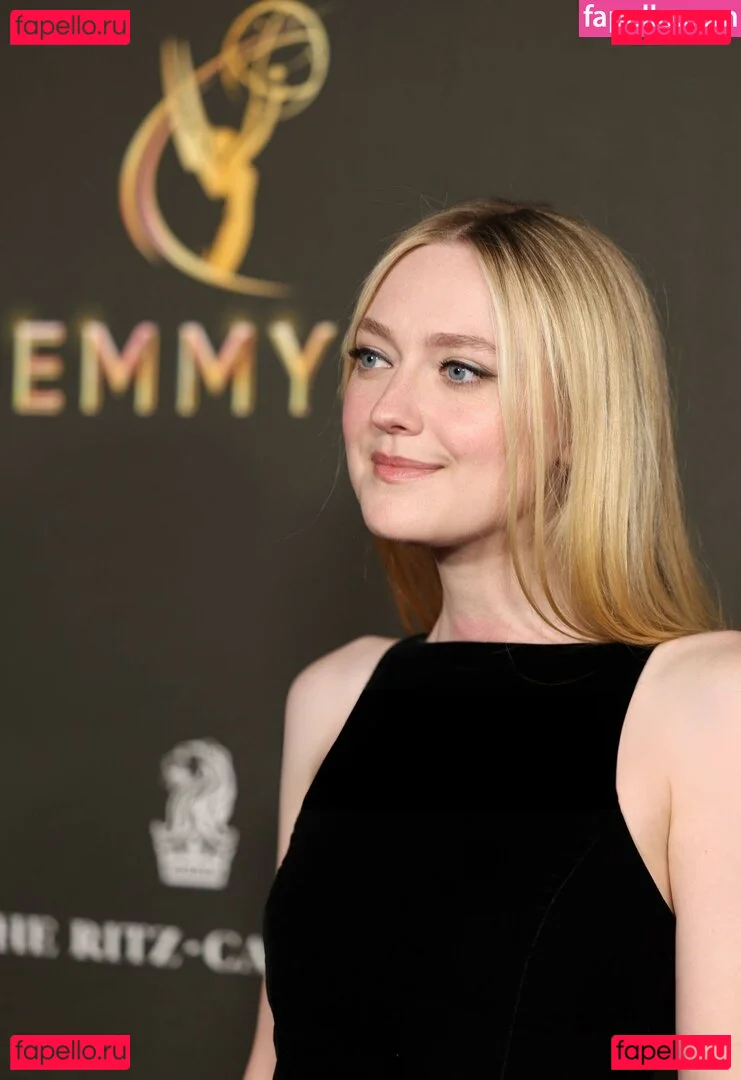 Dakota Fanning Onlyfans Photo Gallery 