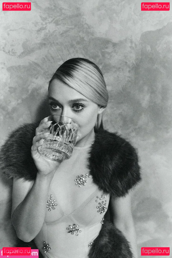 Dakota Fanning Onlyfans Photo Gallery 